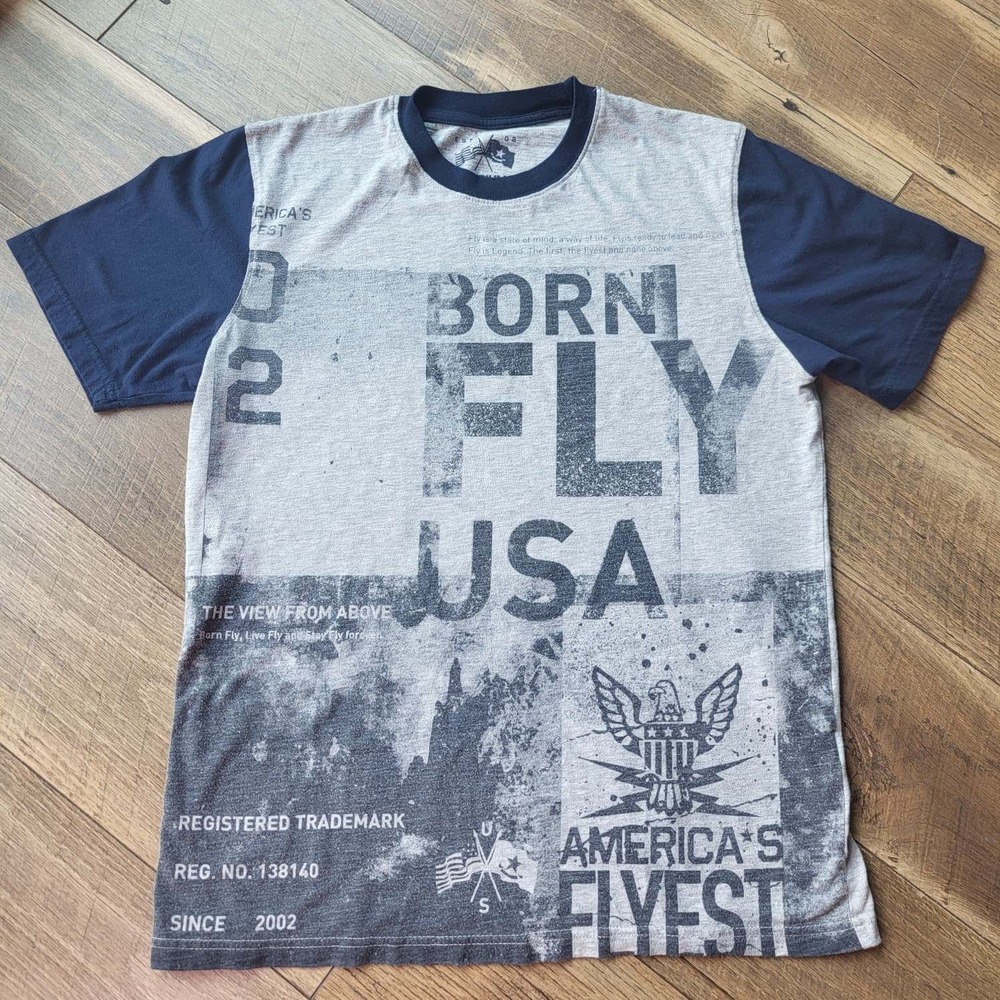 Born Fly USA Mens Graphic Tee Gray Navy Blue Distressed America's Flyest Medium